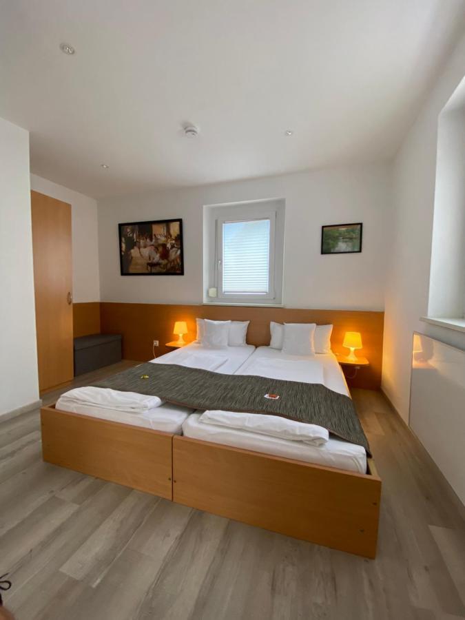 Gastehaus Spoth Hotell Rust Exteriör bild
